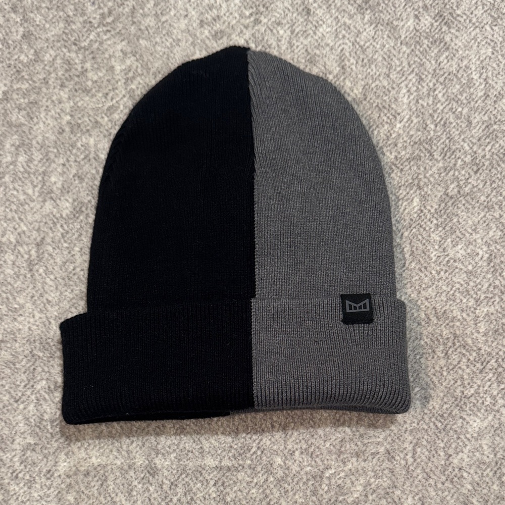 Melin Black and Gray Beanie